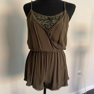 Romper size small